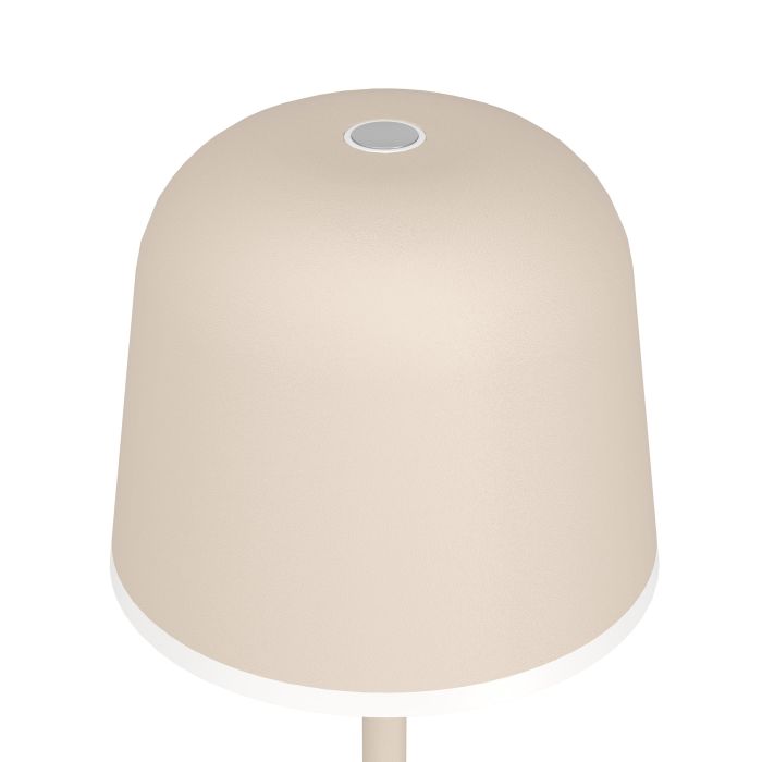 Mannera 34cm Hiekka Siirrettävä valmistajalta Eglo - Se on helppo ladata mukana tulevalla USB-kaapelilla, joten se on helppo ottaa mukaan minne tahansa - riippumatta siitä, oletko terassilla, puutarhassa tai piknikillä.
