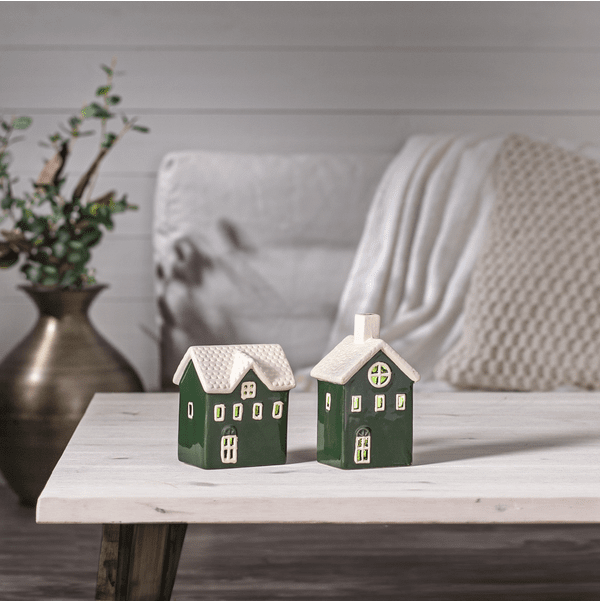 Husby Vihreä valmistajalta Star Trading - Koristele kotona ja anna talojen levitt&auml;&auml; kodikasta tunnelmaa.