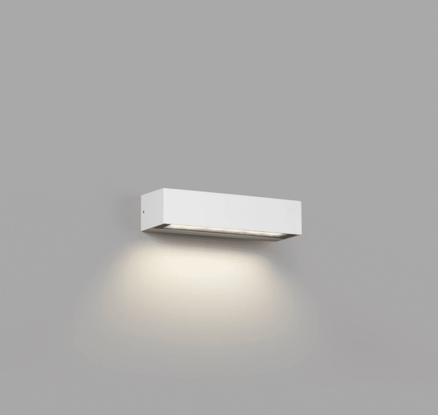 Lako Valkoinen ulkovalo valmistajalta Faro Barcelona - LAKO on valetusta alumiinista ja lasikupusta valmistettu sein&auml;valaisin ulkovalaistukseen.