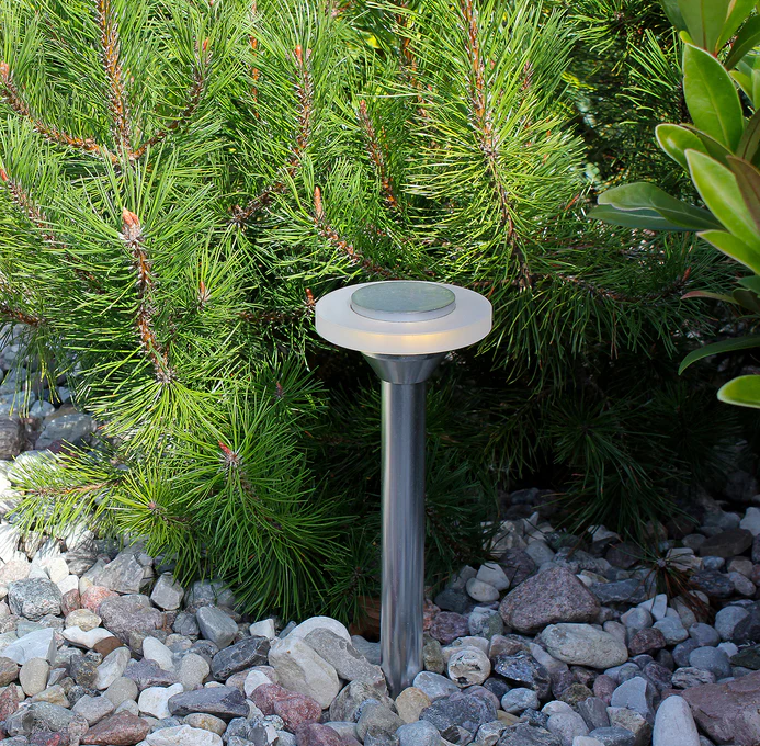 Ellips Hopea valmistajalta Lightson - En stilren l&auml;gre pollare som passar om du vill skapa ledljus l&auml;ngs en g&aring;ng eller stig.