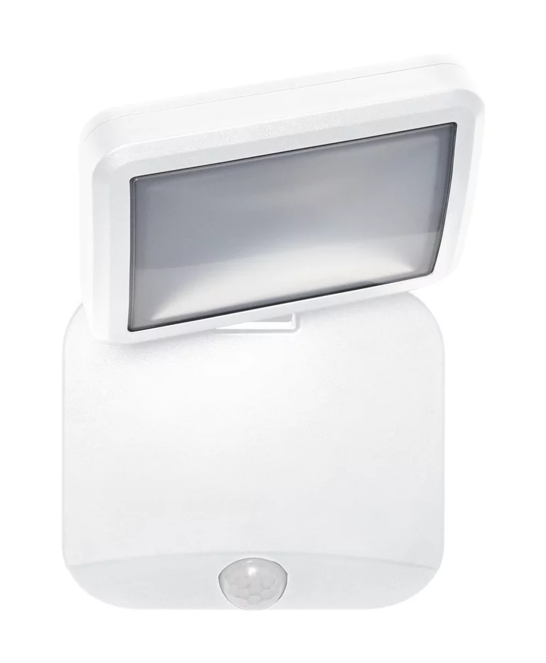 Battery LED Spotlight Sensor Valkoinen ulkovalo valmistajalta Ledvance - IP54-luokituksensa ansiosta se on kest&auml;v&auml; ja t&auml;ydellinen sis&auml;&auml;nk&auml;yntiin, autotalleihin ja puutarhoihin.