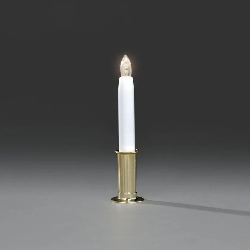 Tärnan Lucia-kynttilä Kulta valmistajalta Konstsmide - Elegantti tornivalaisin kullanv&auml;risell&auml; pidikkeell&auml; ja LED-valolla, joka levitt&auml;&auml; pehme&auml;&auml;, l&auml;mmint&auml; valkoista hehkua.