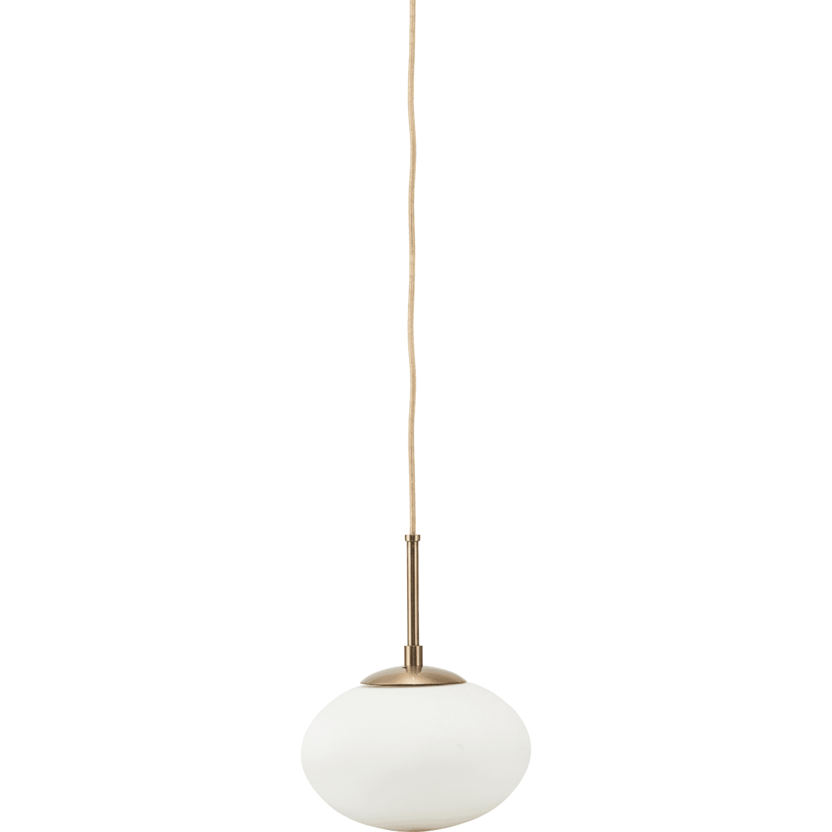 Opal Ø22 Messinki kattovalaisin valmistajalta House Doctor - Opalissa on valkoinen lasinäyttö ja messinginvärinen jousitus.