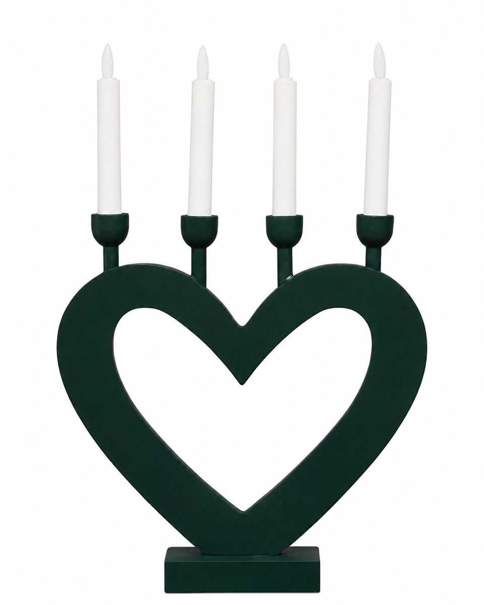 Sydän Tummanvihreä valmistajalta Pixie Design - Tummanvihre&auml; v&auml;ri antaa kynttil&auml;njalalle pehme&auml;n ja kodikkaan ilmeen, joka sopii hyvin adventti- ja jouluaikaan.