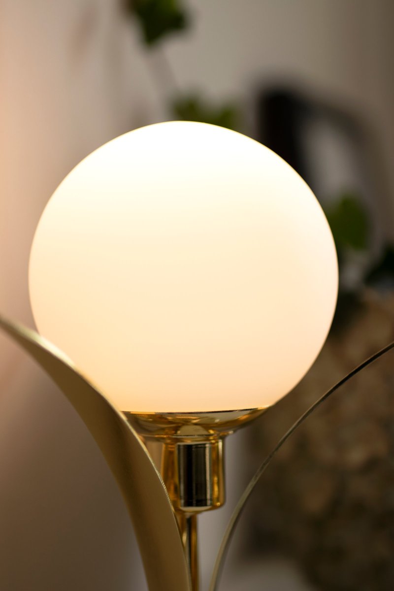 Savoy 26cm Messinki pöytävalaisin valmistajalta Globen Lighting - 