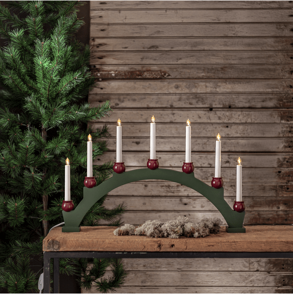 Mora Vihreä valmistajalta Star Trading - Mukana 1,8 m valkoinen johto, virtakytkin ja pistoke.