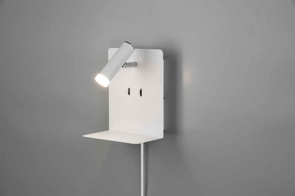 Element Valkoinen lukulamppu valmistajalta Trio Lighting - Hyllyll&auml; ja USB-portilla latausta varten se on sek&auml; k&auml;yt&auml;nn&ouml;llinen ett&auml; toimiva.