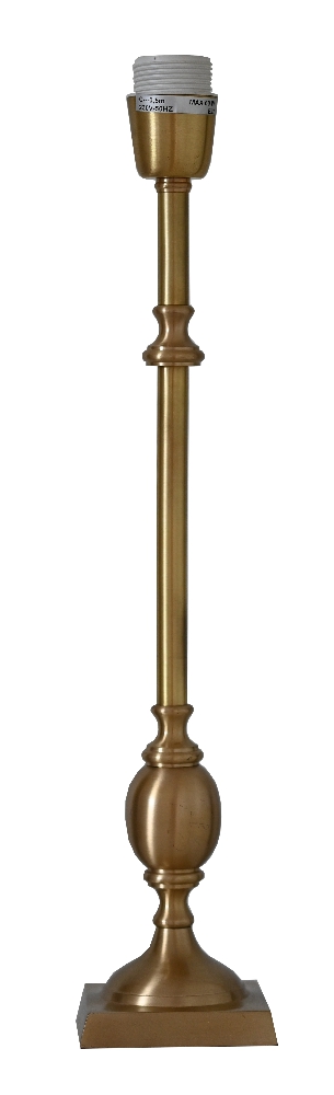 Charlstone 50cm Mässing lampunjalka valmistajalta Hallbergs - M&auml;ssingsfinishen tillf&ouml;r en varm ton och g&ouml;r Charlstone enkel att kombinera med olika f&auml;rger och material.