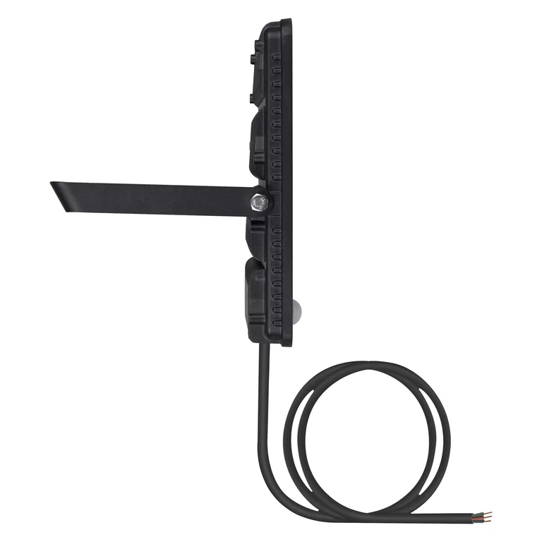 Floodlight Essential Sensor 50W Musta ulkovalo valmistajalta Ledvance - Floodlight Essential Sensor 50W on tehokas ja energiatehokas LED-valonheitin, jossa yhdistyv&auml;t &auml;lyk&auml;s teknologia ja tyylik&auml;s muotoilu.