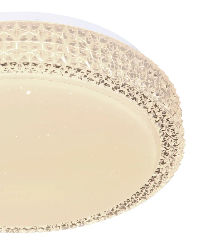 Ovi Ø30 Valkoinen plafondi valmistajalta Globo Lighting - Kombinationen av vit metall, glittrande dekordetaljer och klara plastkristaller g&ouml;r den till en riktig blickf&aring;ngare.