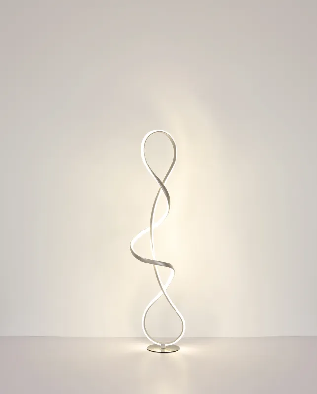 Swirl Nikkeli lattiavalaisin valmistajalta Globo Lighting - Med en kompakt storlek och en kraftfull LED-teknik p&aring; 2260 lumen och 4000K ger den klar och behaglig belysning.