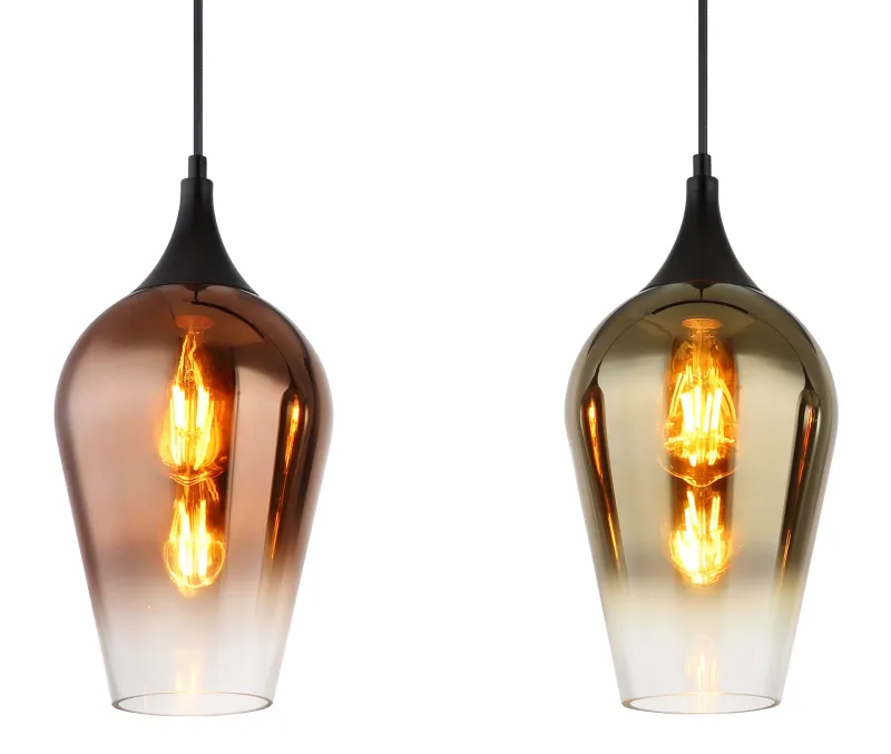 Lavus 83cm Musta kattovalaisin valmistajalta Globo Lighting - Lavus &auml;r en elegant taklampa med tre dekorativa glaskupor i koppar-, guld- och kromfinish, vilket ger lampan en modern och stilfull karakt&auml;r.