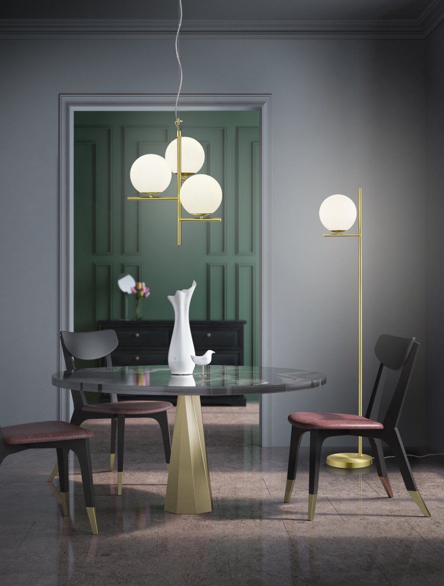 Pure Ø40 Matta messinki kattovalaisin valmistajalta Trio Lighting - Mattan messingin ja valkoisen lasin väriyhdistelmä on ajaton ja sopii täydellisesti kaikkiin elämäntyyleihin.