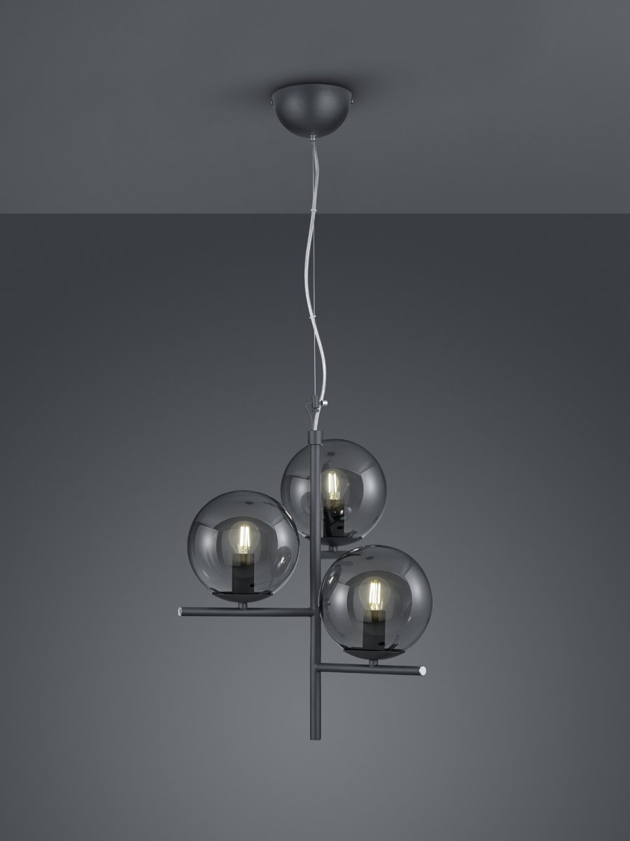 Pure Ø40 Savun värinen kattovalaisin valmistajalta Trio Lighting - Se on täydellinen valaisemaan ruokapöytää ja korostamaan persoonallista tyyliäsi.
