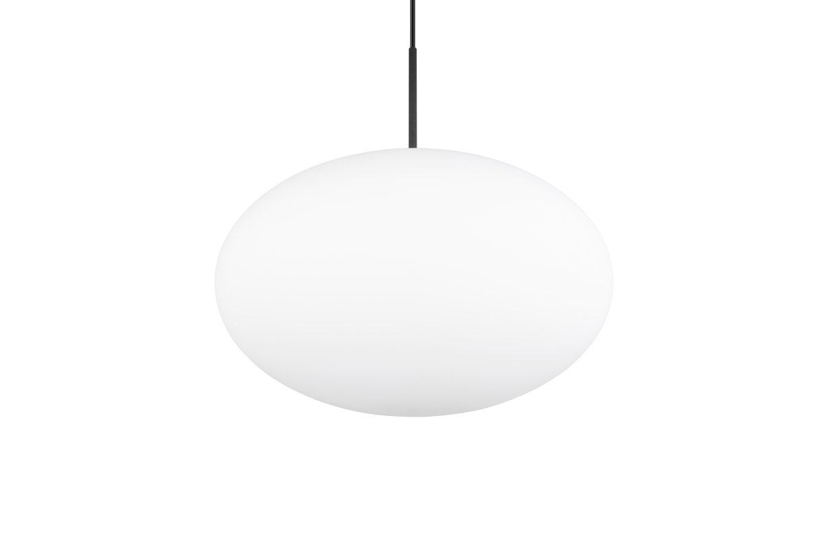 Fomento Ø40 Musta kattovalaisin valmistajalta Trio Lighting - Mattamustan ja valkoisen lasin yhdistelmä luo ylellisyyden ja hienostuneisuuden tunteen.