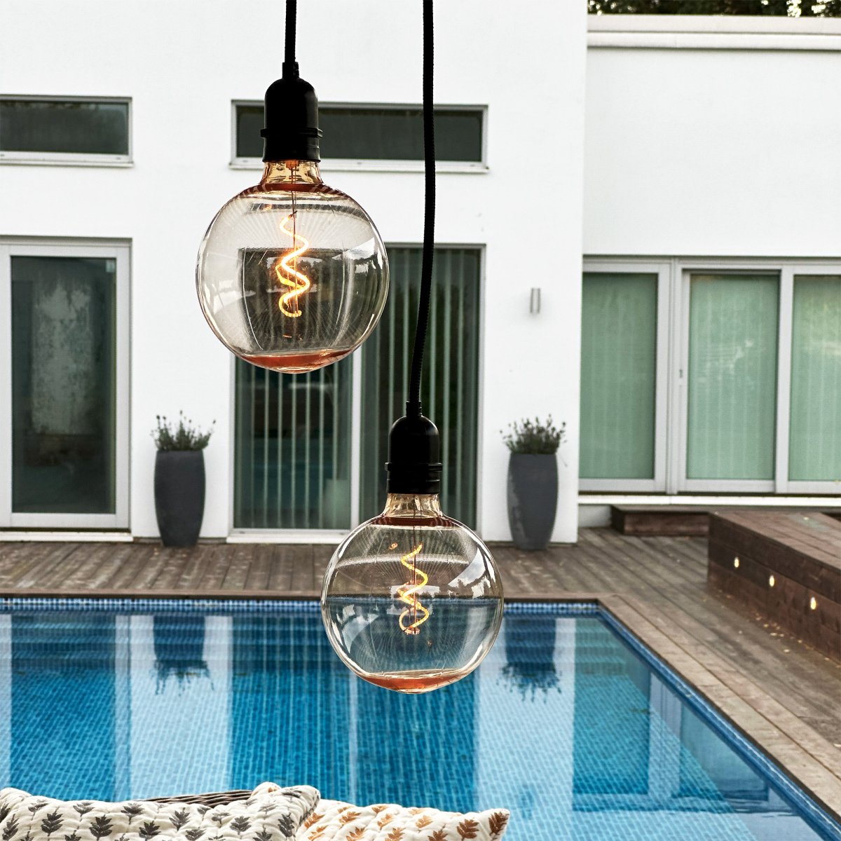 Deco bulb XL Vintage valmistajalta Lightson - Valaisimissa on lämmin valo ja skandinaavinen muotoilu, jotka on mukautettu pohjoisen ilmastoomme.