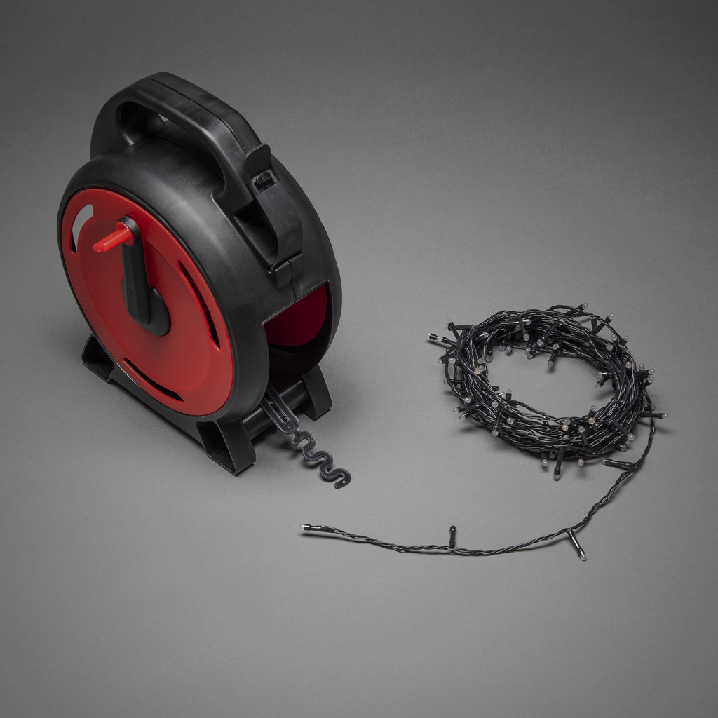 Kaapelikelarulla amber 18m Musta valmistajalta Konstsmide - &Auml;lyk&auml;s kaapelirumpu tekee siit&auml; helpon rullata ulos ja kevyess&auml; silmukassa ilman kaapelin sotkua, mik&auml; s&auml;&auml;st&auml;&auml; aikaa ja turhautumista.