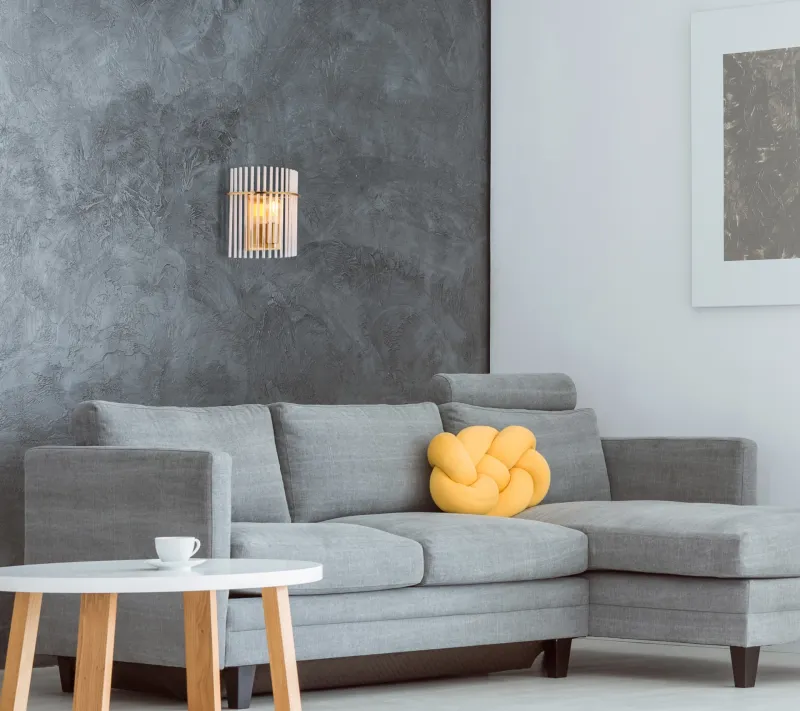 Gorley 26cm Kulta seinävalaisin valmistajalta Globo Lighting - Gorley &auml;r en elegant och sofistikerad v&auml;gglampa med en imponerande arkitektonisk design.