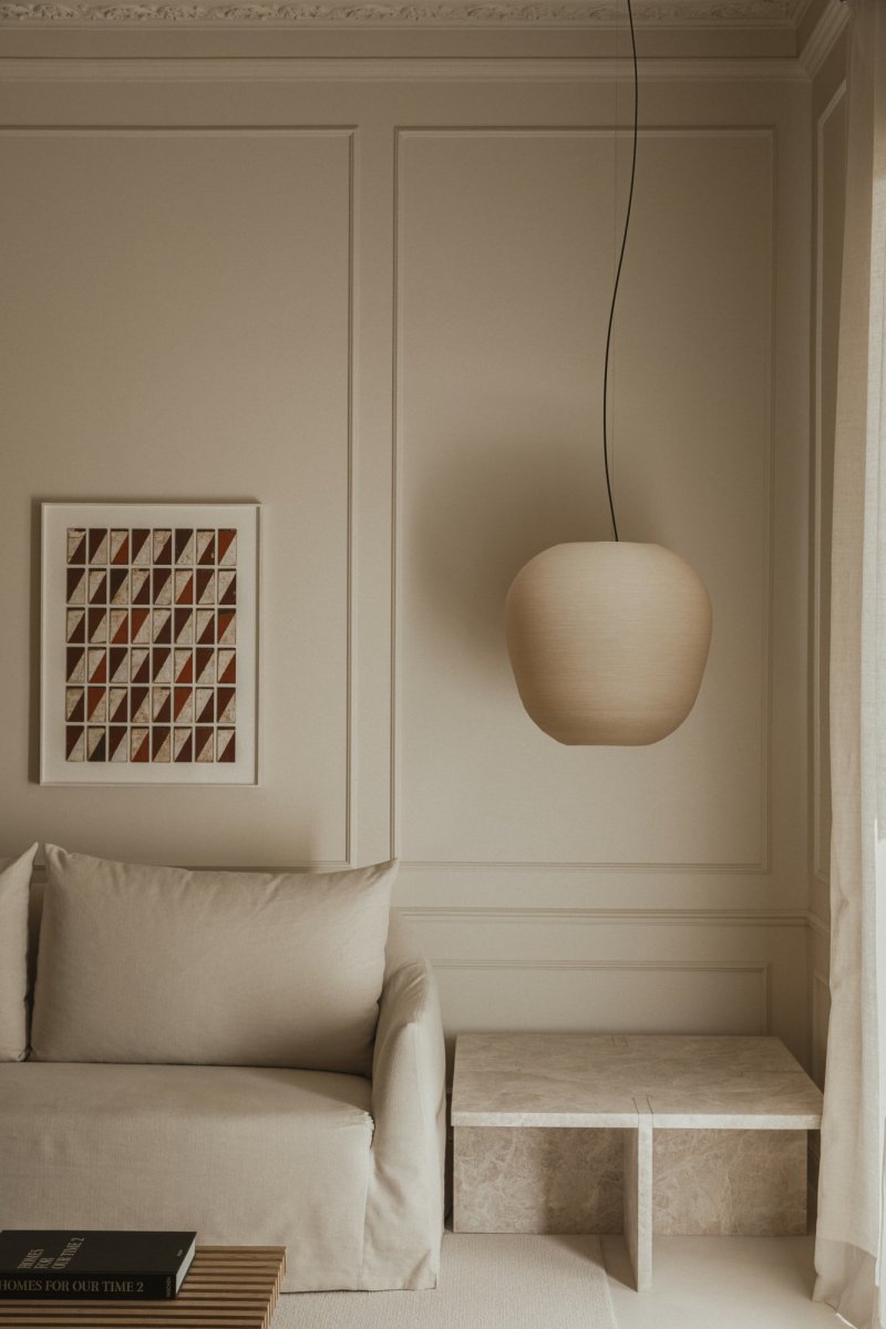 Tierra Ø52 Beige kattovalaisin valmistajalta Faro Barcelona - H&eacute;ctor Serranon suunnittelema Tierra 520 on valmistettu 3D-tulostetusta PLA:sta ja kierr&auml;tetyst&auml; m&auml;ntyselluloosasta.
