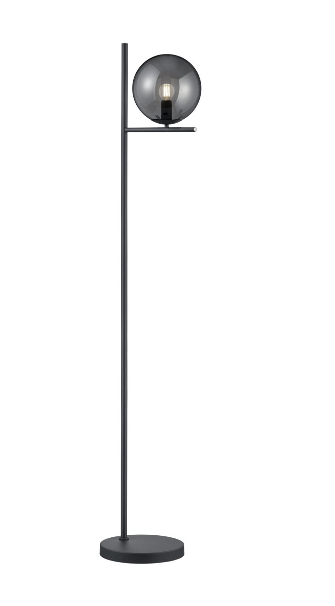 Pure Savun värinen lattiavalaisin valmistajalta Trio Lighting - Mattamustan ja savunv&auml;risen lasin v&auml;riyhdistelm&auml; on ajaton ja sopii t&auml;ydellisesti kaikkiin el&auml;m&auml;ntyyleihin.