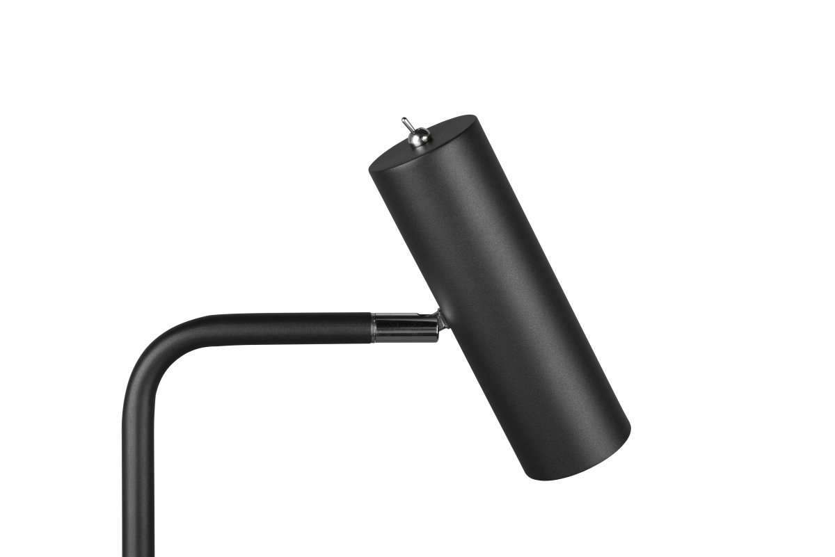 Marley Musta lattiavalaisin valmistajalta Trio Lighting - Minimalistinen lattiavalaisin MARLEY puhtaine linjoineen ja ajattoman muotoilunsa kanssa keskittää valon ja luo tunnelmallisia aksentteja.