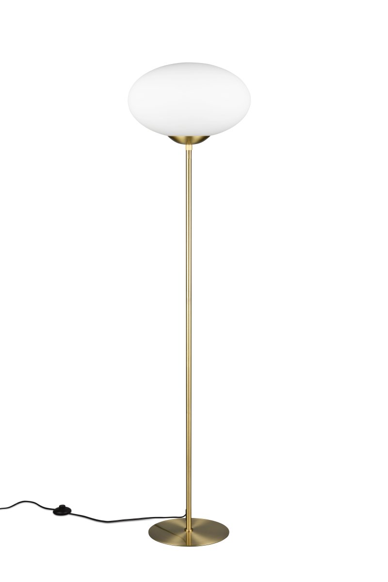 Fomento Matta messinki lattiavalaisin valmistajalta Trio Lighting - Matta messingin ja valkoisen lasin yhdistelmä luo ylellisyyden ja hienostuneisuuden tunteen.