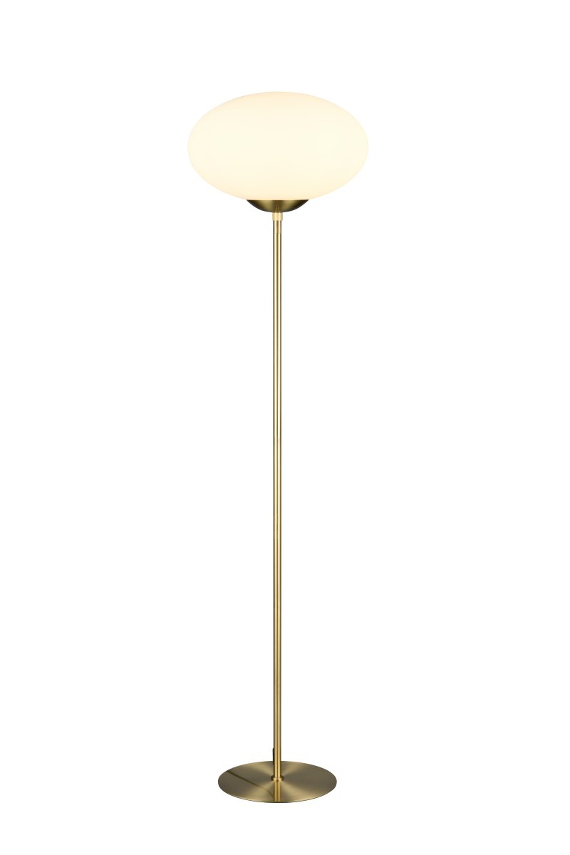 Fomento Matta messinki lattiavalaisin valmistajalta Trio Lighting - Matta messingin ja valkoisen lasin yhdistelmä luo ylellisyyden ja hienostuneisuuden tunteen.