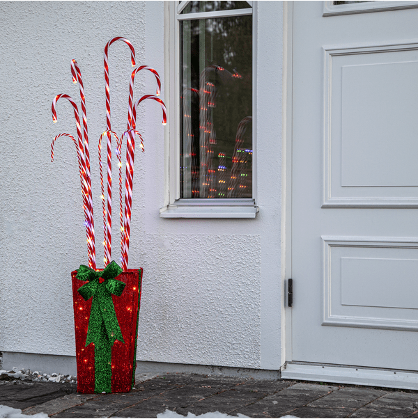 Candycane Box PUNAINEN valmistajalta Star Trading - Mukana tulevat telttakiilat ja nippusiteet helppoa kokoamista ja kiinnitt&auml;mist&auml; varten.