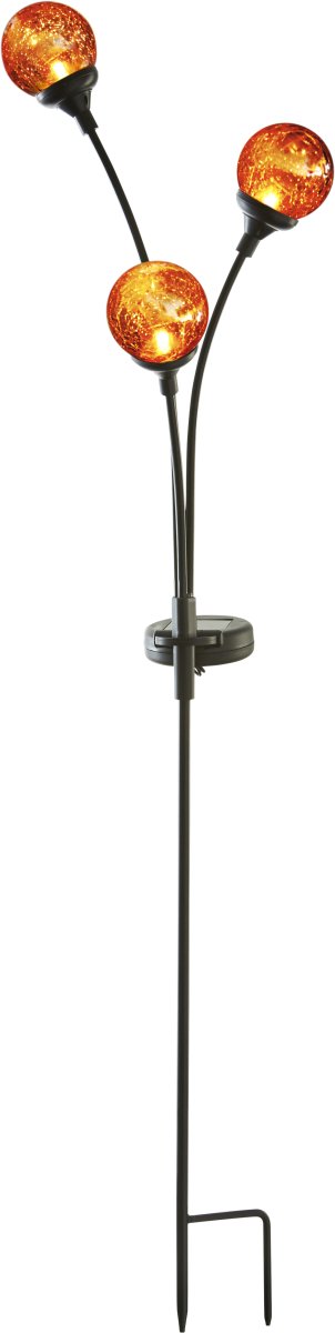 Trieste Keltainen aurinkokennolamppu valmistajalta Star Trading - Jokaisessa pallossa on integroitu LED-valonlähde, joka levittää lämmintä ja tasaista hehkua puutarhaan.