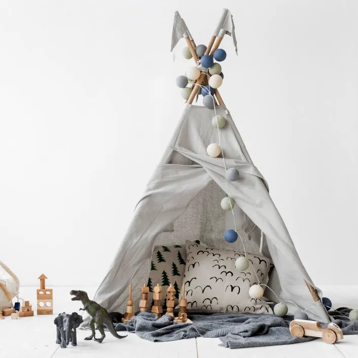 Irislights Breeze 35-lights Monivärinen valmistajalta Irislights - Tuote on k&auml;sintehty, ja v&auml;riss&auml;, muodossa ja koossa voi olla vaihteluita.