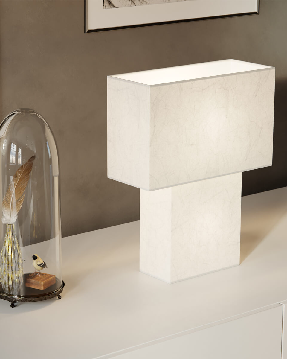 iSquare 50cm Valkoinen pöytävalaisin valmistajalta By Rydéns - Tutustu iSquare-p&ouml;yt&auml;valaisimeen, joka on saanut inspiraationsa japanilaisesta suunnittelusta ja valmistettu lohik&auml;&auml;rmepilvipaperista.