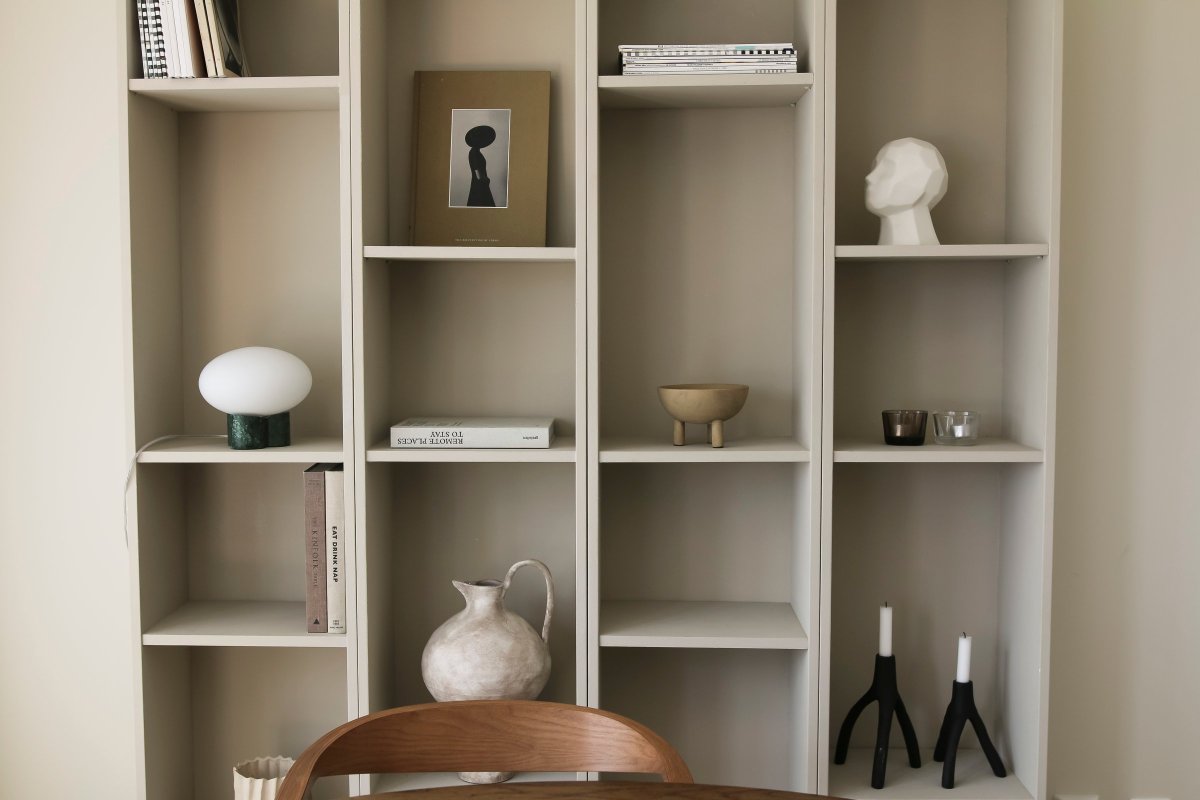 Mammut 18cm Vihreä pöytävalaisin valmistajalta Globen Lighting - Mammut on eksklusiivinen ja leikkisä pöytävalaisin lyhyillä jaloilla ja suurella lasikuvulla.