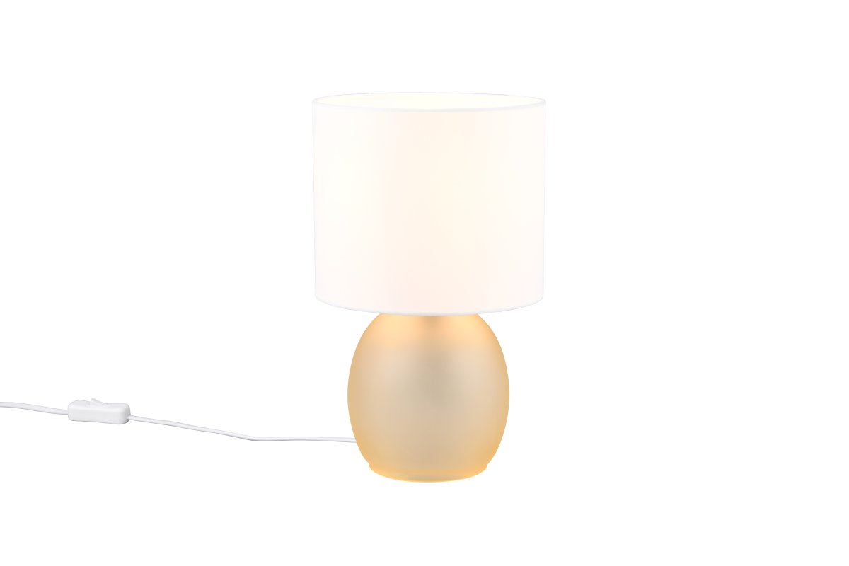 Vela 30cm Keltainen pöytävalaisin valmistajalta Trio Lighting - Hienostunut valkoisen ja meripihkan v&auml;riyhdistelm&auml; t&auml;ydent&auml;&auml; valaisimen suunnittelun ja antaa sille ajattoman tuntuisen, joten se on ihanteellinen sisustusyksityiskohta kotiisi.