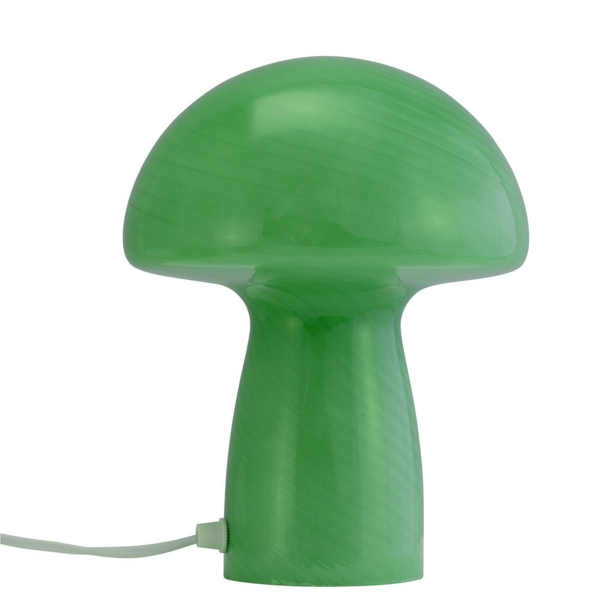 Jenny 23cm Vihreä pöytävalaisin valmistajalta Dyberg Larsen - Jenny Mushroom -pöytävalaisin &ndash; pieni ja elegantti vihreä valaistusratkaisu, joka tuo sisustukseen hienostuneen ilmeen.