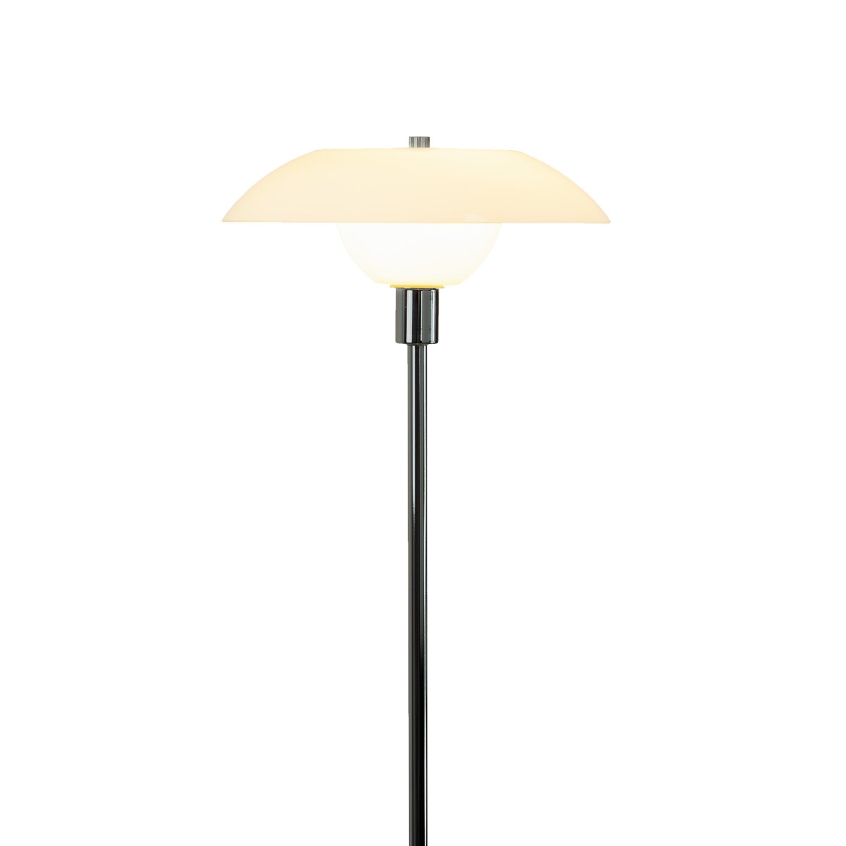 Bergen Opaali lattiavalaisin valmistajalta Dyberg Larsen - Bergen on klassinen ja tyylikäs lattiavalaisin, joka sopii kaikkiin ympäristöihin.