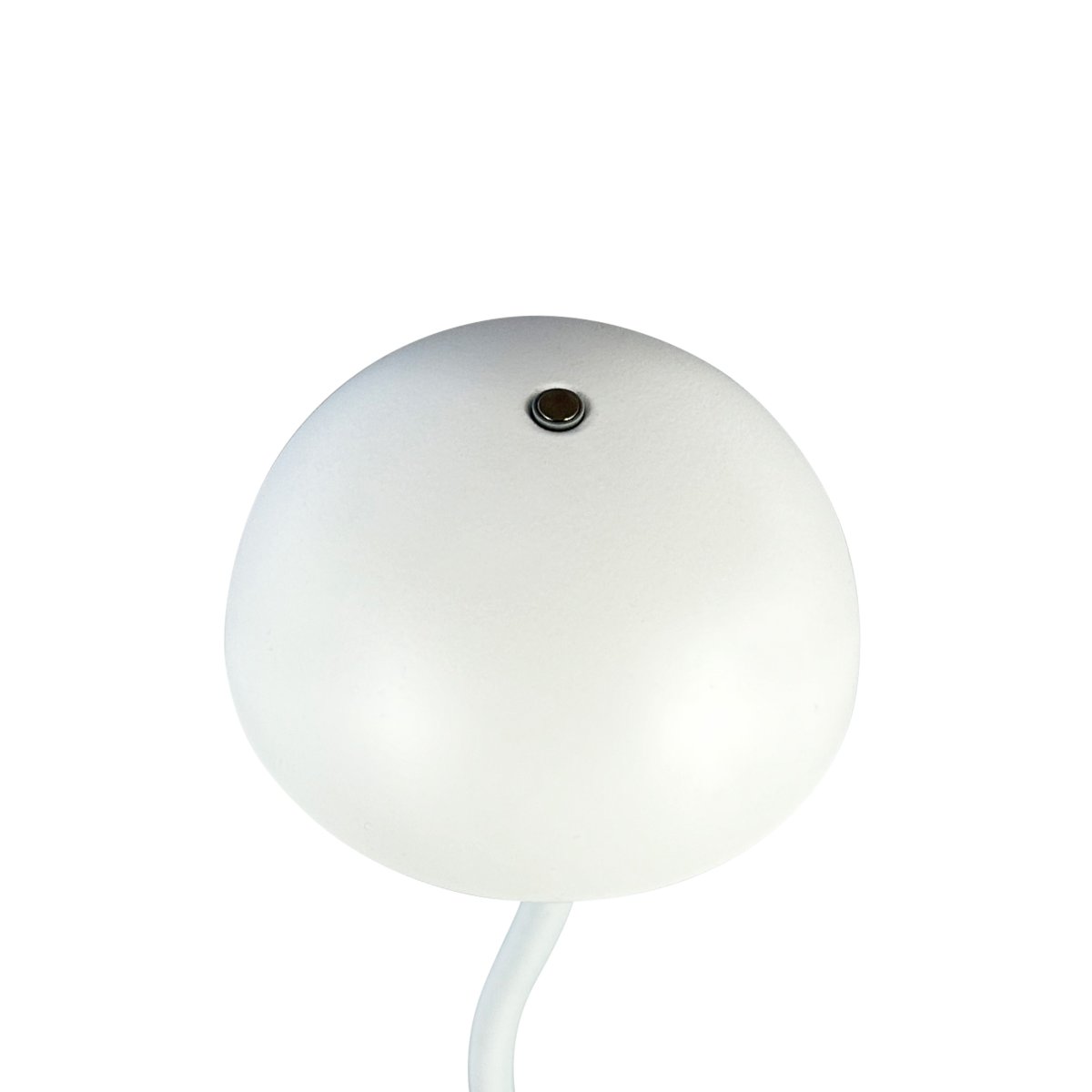 Fonzy 38cm Valkoinen Siirrettävä valmistajalta Dyberg Larsen - Fonzy bordslampa &auml;r b&aring;de rolig och praktisk, och dess flexibilitet g&ouml;r den till ett perfekt val f&ouml;r den som vill ha en lampa som &auml;r b&aring;de funktionell och stilren.