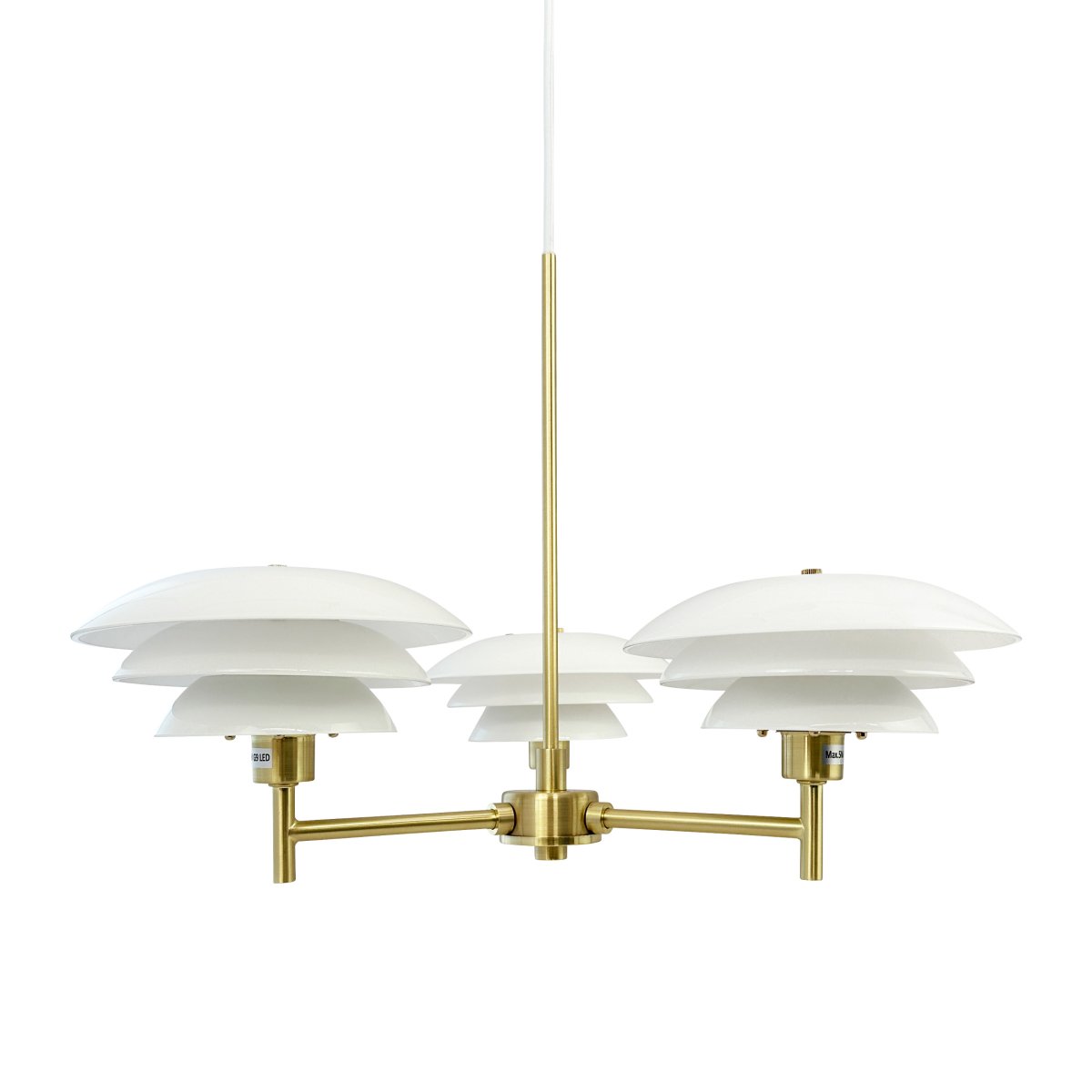 DL20 Ø50 Messinki kattovalaisin valmistajalta Dyberg Larsen - DL20-kattokruunussa yhdistyy klassinen messinkiviimeistely kauniisiin opaalilasisävyihin, mikä luo tilaan ajattoman ja ylellisen tunnelman.