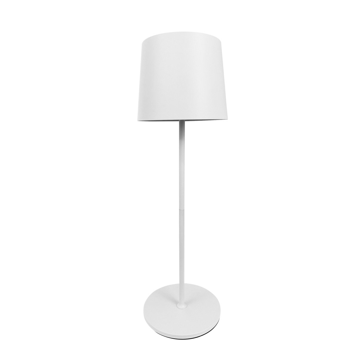 Karl 37cm Valkoinen Siirrettävä valmistajalta Dyberg Larsen - Lamppu on helppo ladata USB-C:n kautta, ja se on saatavana tyylikkäinä väreinä, kuten musta ja valkoinen.