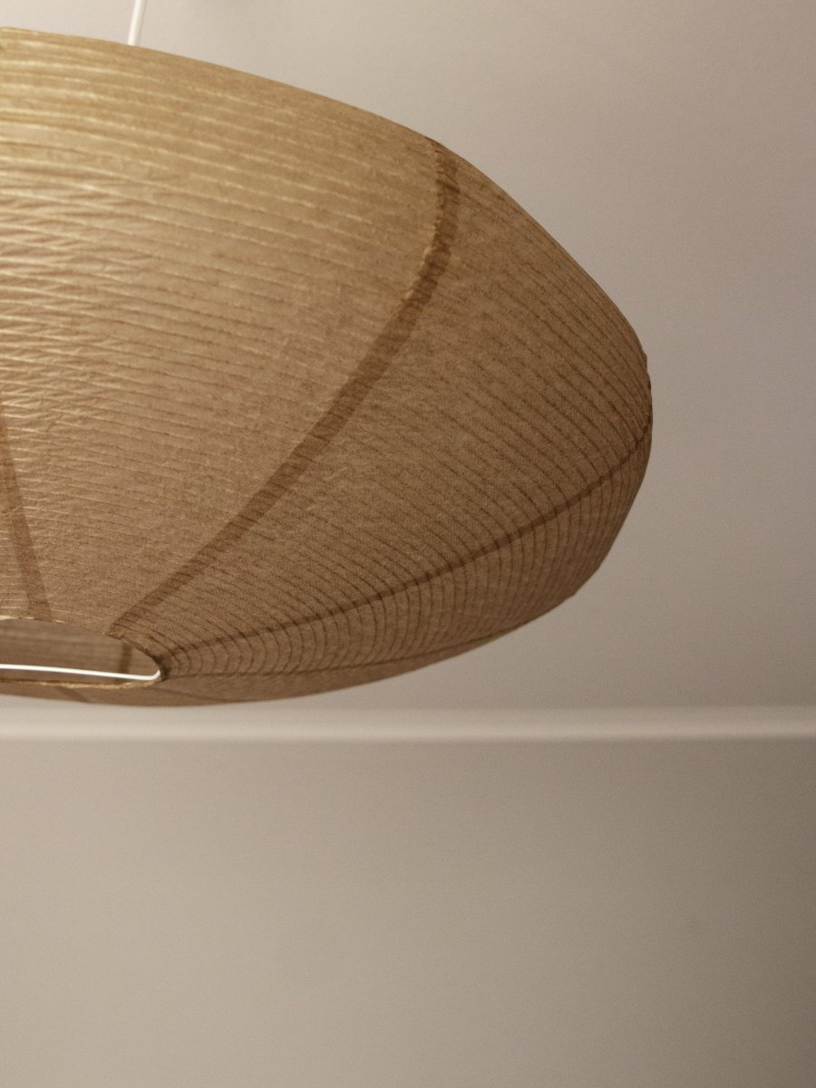 Yuni Varjostinta Ei Sis. Ripustinta Ø58 Beige kattovalaisin valmistajalta PR Home - Yuni on koristeellinen beigenv&auml;rinen riisipaperivarjostin, joka antaa pehme&auml;n ja miellytt&auml;v&auml;n valon.