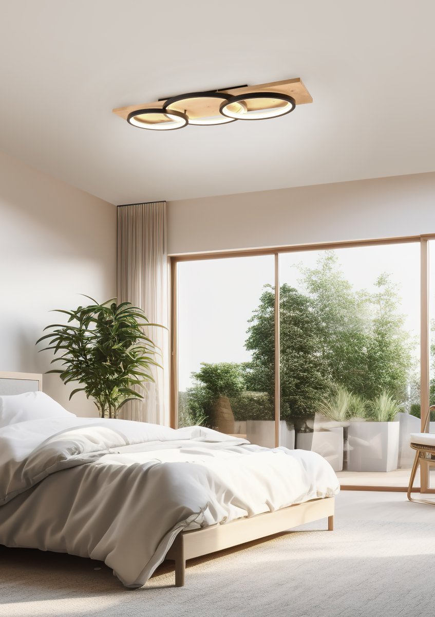 Barca 97cm Puu plafondi valmistajalta Trio Lighting - Sen geometriset muodot ja harmoninen yhdistelm&auml; mattamusta metallia ja luonnonpuuta.