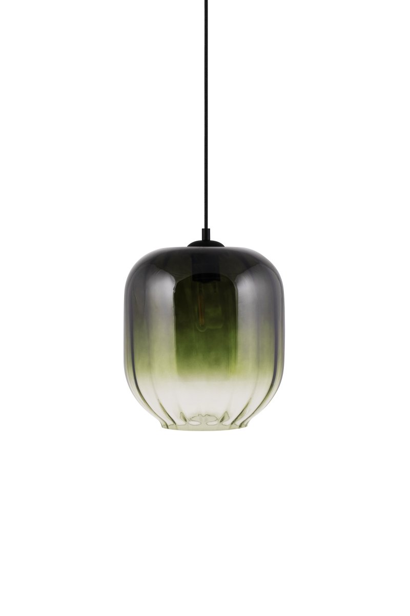 Haze Ø25 Vihreä kattovalaisin valmistajalta Globen Lighting - Haze on kaunis riippuvalaisin, jonka suupuhallettu lasi on sisäpuolelta uurrettu.