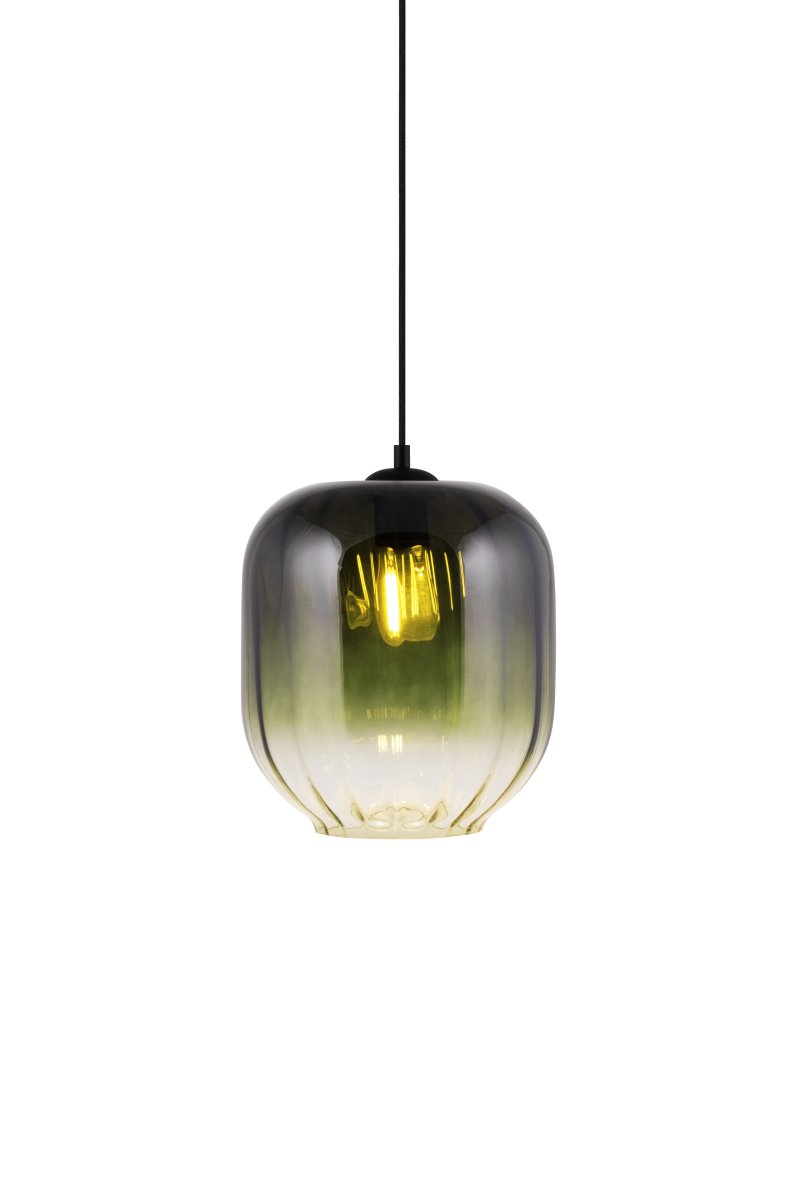 Haze Ø25 Vihreä kattovalaisin valmistajalta Globen Lighting - Haze on kaunis riippuvalaisin, jonka suupuhallettu lasi on sisäpuolelta uurrettu.