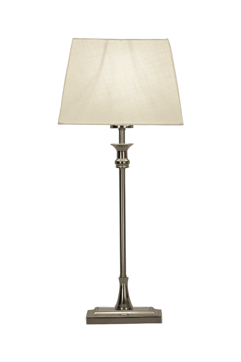 Anette 55cm Hopea pöytävalaisin valmistajalta Aneta Lighting - Klassisella muotoilullaan ja kromatulla jalallaan yhdistyvät menneisyyden kauneus ja moderni toimivuus.