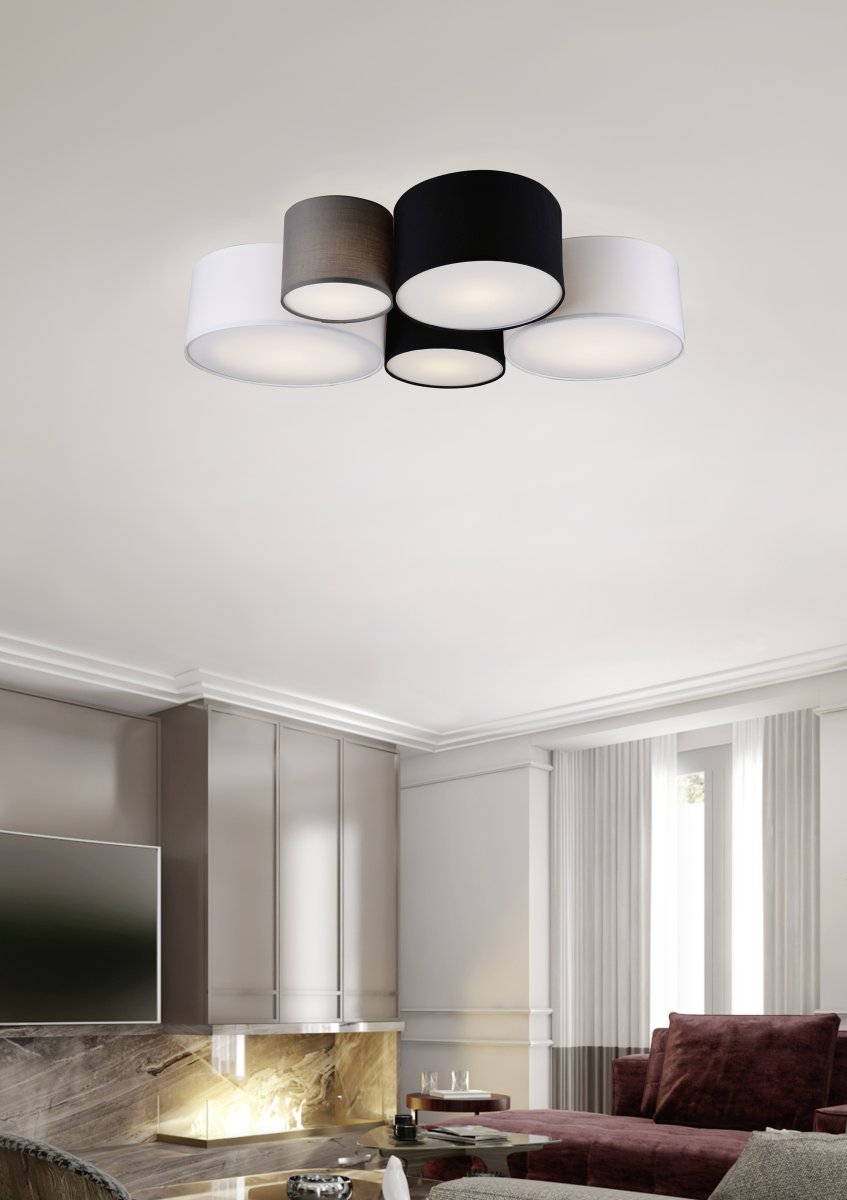 Hotel 90cm Monivärinen plafondi valmistajalta Trio Lighting - HOTEL-kattovalaisin viidell&auml; hehkulampullaan on erityisen tehokas olohuoneissa ja makuuhuoneissa, joissa se luo harmonisia valoaksentteja ja antaa kodikkaan vaikutelman.