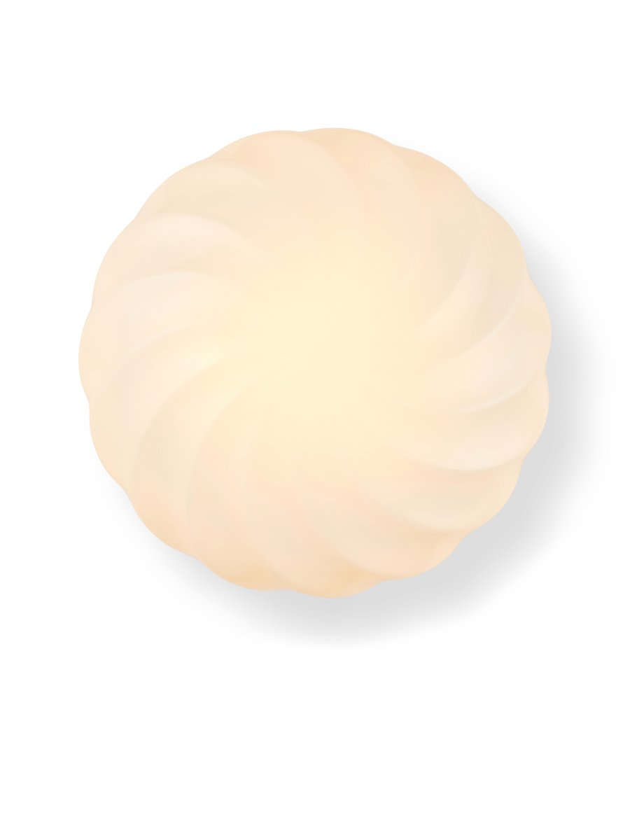 Twist Ø35 Antiikki messinki plafondi valmistajalta Halo Design - Twist sopii t&auml;ydellisesti olohuoneeseen, makuuhuoneeseen tai eteiseen ja antaa l&auml;mpim&auml;n ja kutsuvan tunteen.