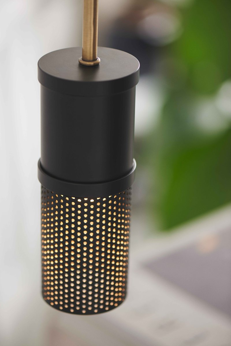 Frame Cylinder Ø6 Musta kattovalaisin valmistajalta Halo Design - 