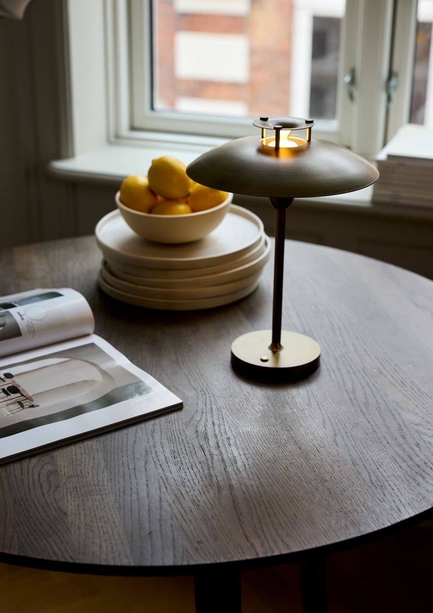 Stepp One-Two -Three 30cm Antiikki Siirrettävä valmistajalta Halo Design - Lamppu on IP45-luokiteltu, joten se on suojattu kosteudelta ja pölyltä.