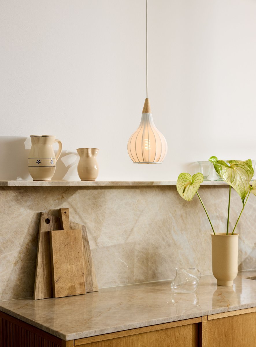 Drops Ø17 Valkoinen kattovalaisin valmistajalta Halo Design - 