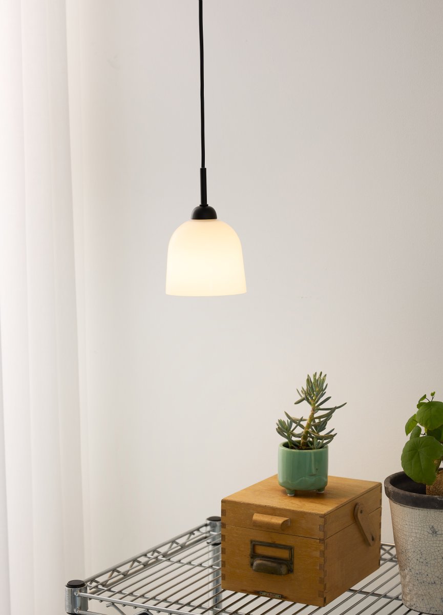 Glow Ø12 Valkoinen kattovalaisin valmistajalta Halo Design - 