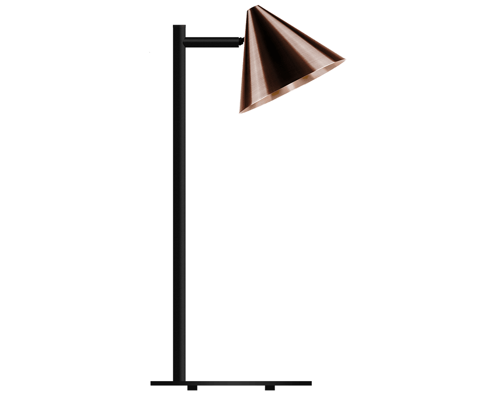 Tratt Micro 57cm Tumma hapettunut kupari pöytävalaisin valmistajalta Westal - Funnel on moderni kuparista valmistettu p&ouml;yt&auml;valaisin, jossa on tumma oksidoitu viimeistely.